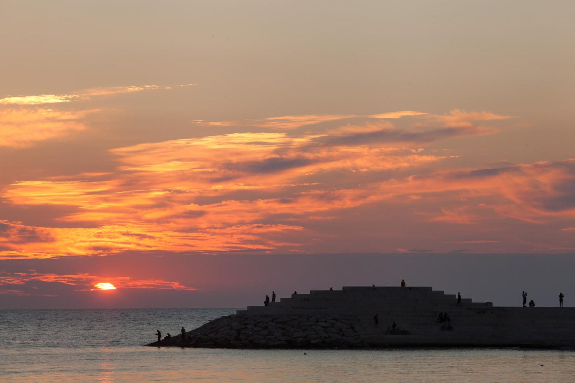 Super Apartment In The Ancient Roman Amphitheater Durres Ngoại thất bức ảnh