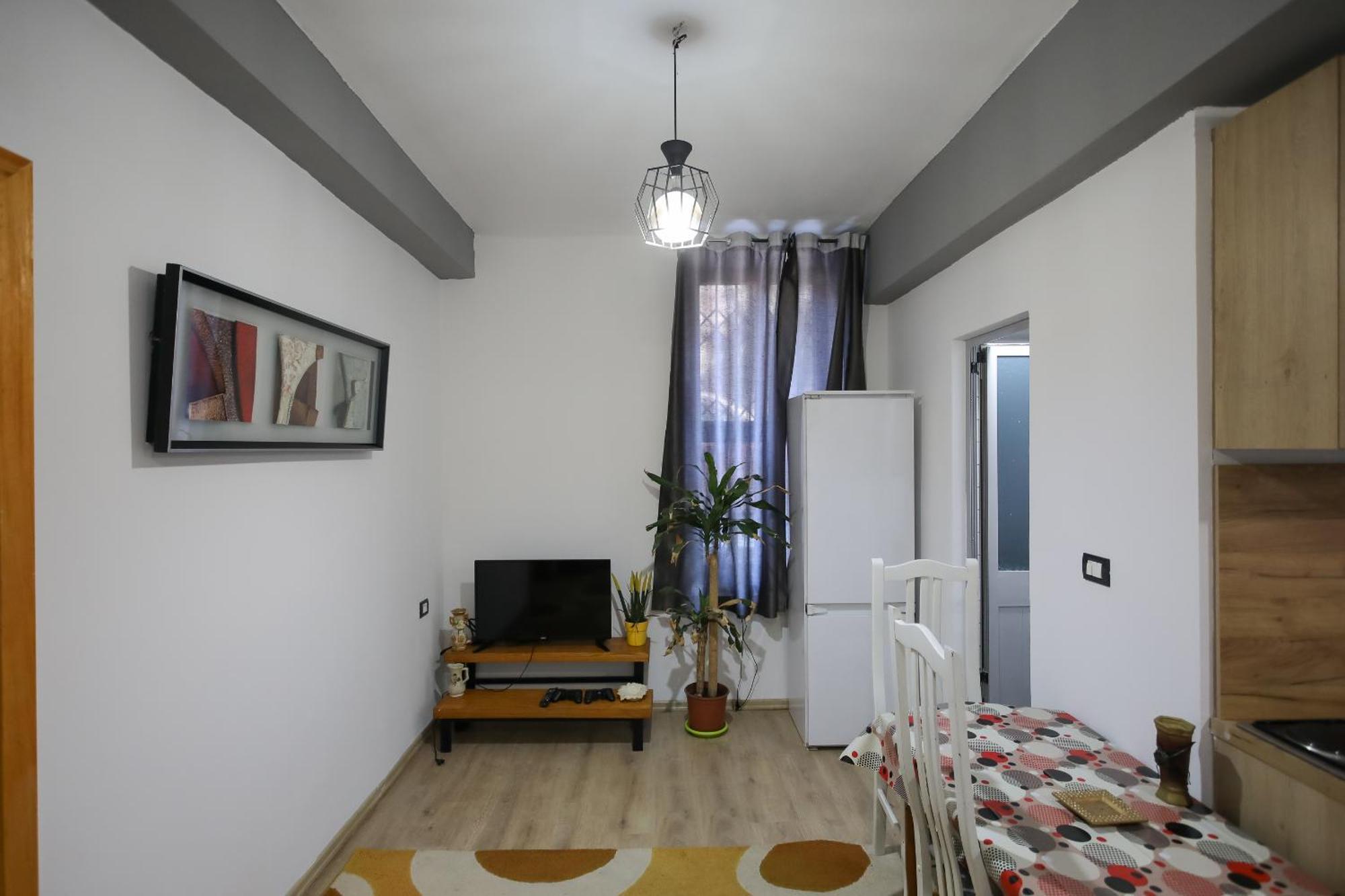 Super Apartment In The Ancient Roman Amphitheater Durres Ngoại thất bức ảnh