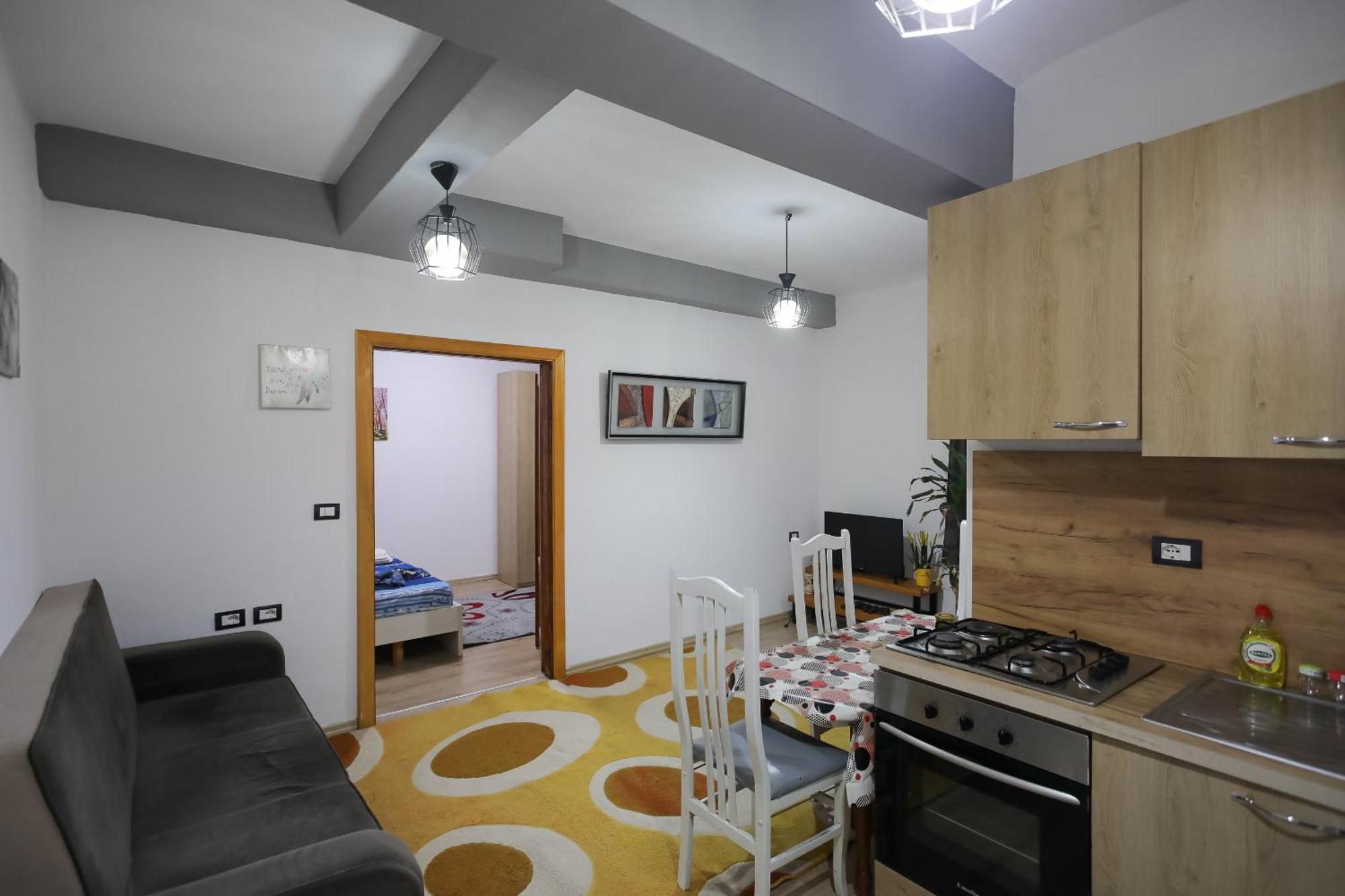Super Apartment In The Ancient Roman Amphitheater Durres Ngoại thất bức ảnh